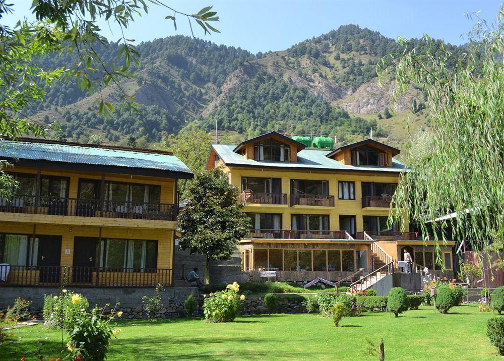 Himalaya House Hotell Pahalgām Exteriör bild