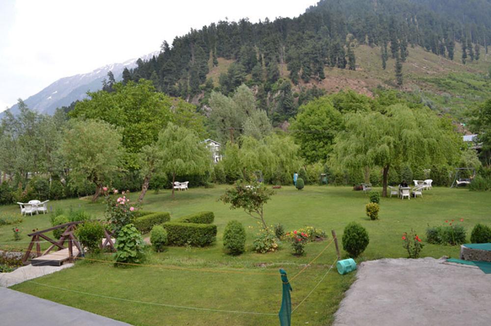 Himalaya House Hotell Pahalgām Exteriör bild
