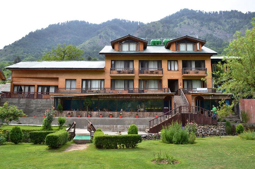 Himalaya House Hotell Pahalgām Exteriör bild