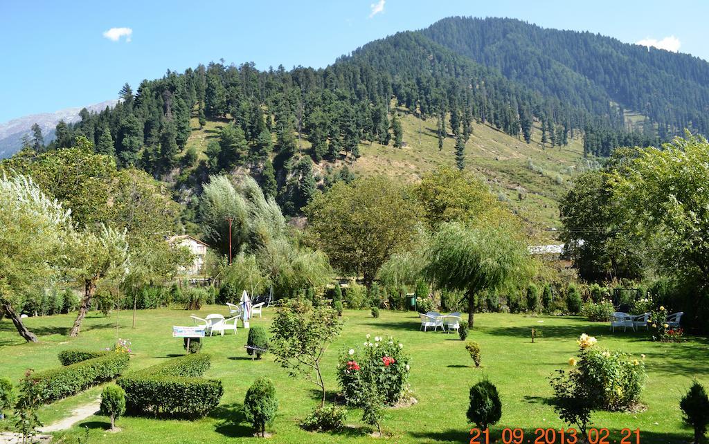 Himalaya House Hotell Pahalgām Exteriör bild