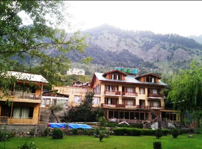 Himalaya House Hotell Pahalgām Exteriör bild